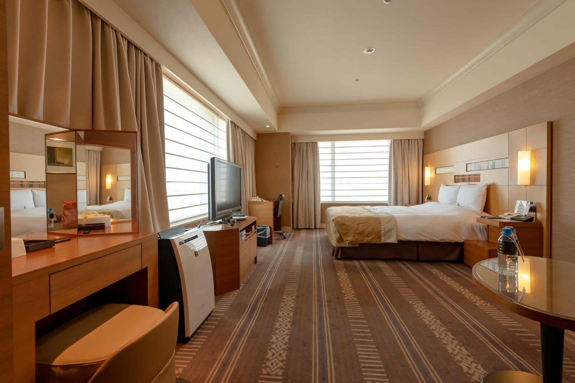 Hotel Okura Fukuoka Фукуока Экстерьер фото
